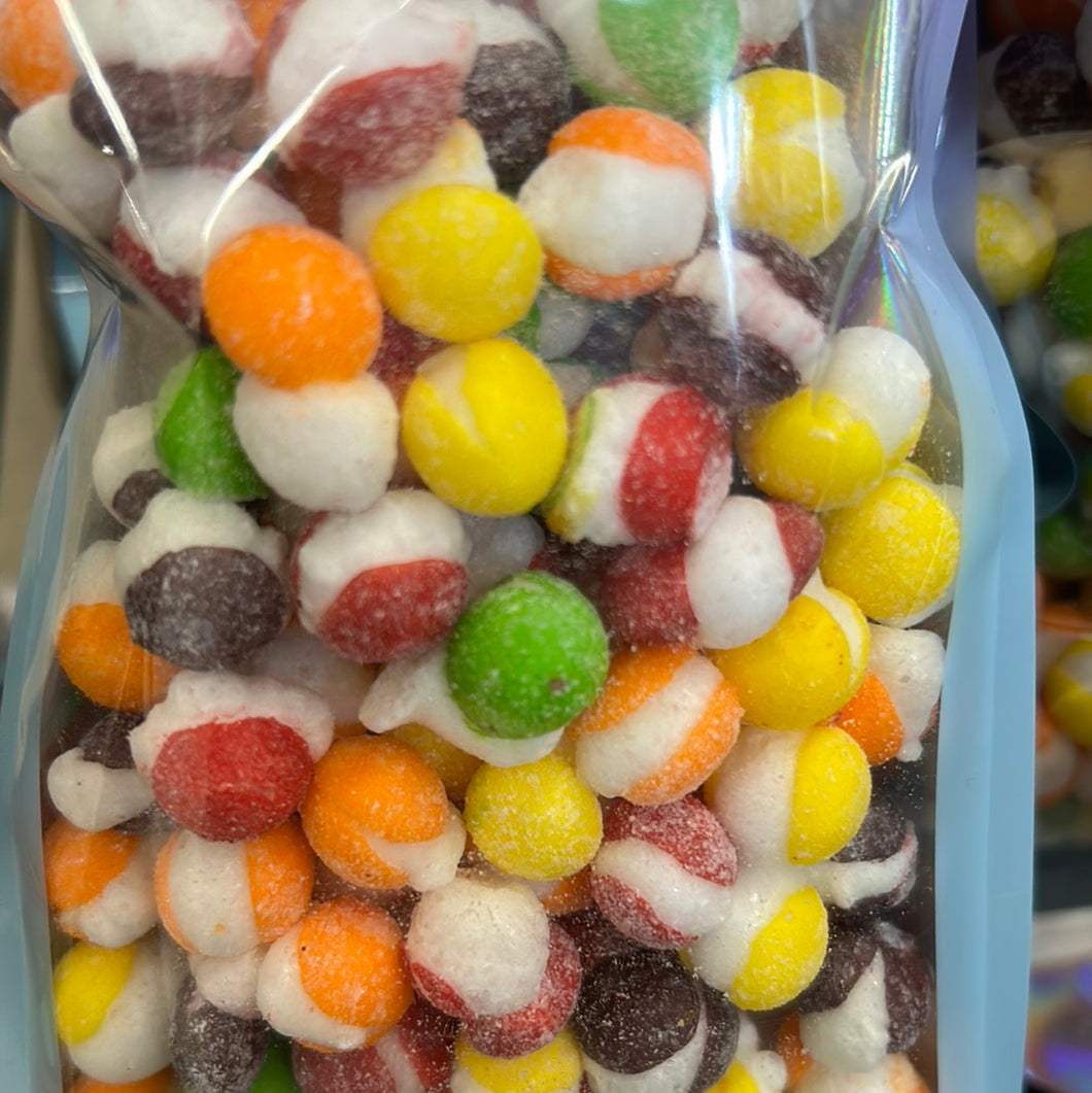 Sour Rainbow balls (freeze dried)