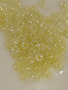 Light yellow 7