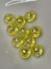 Load image into Gallery viewer, Light Yellow Oil-slick Crackle ocbgb27