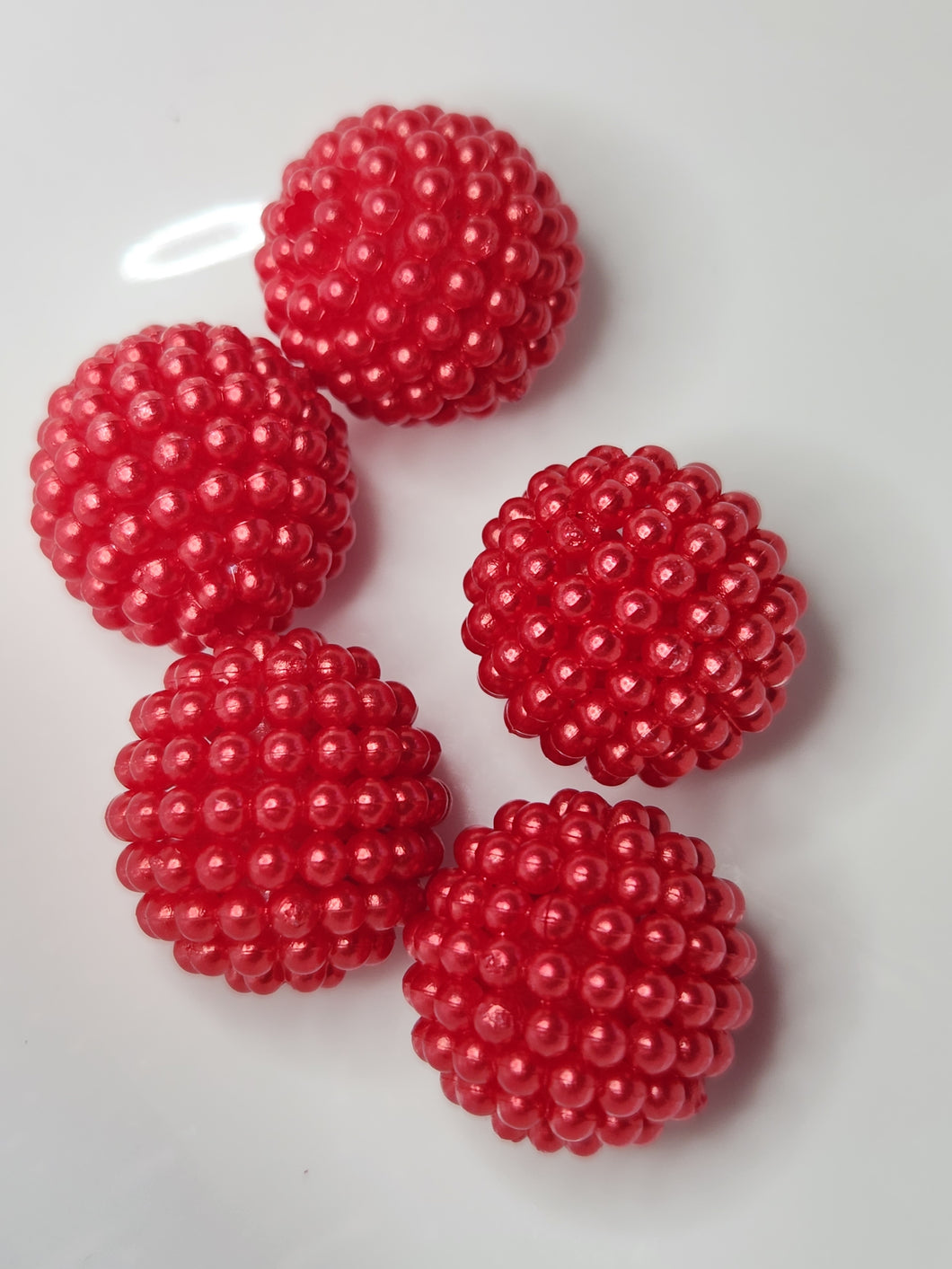 Red pearls pbgb49