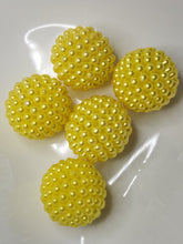 Load image into Gallery viewer, Yellow pearls pbgb53