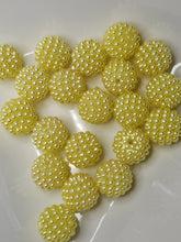 Load image into Gallery viewer, Yellow pearls pbgb53