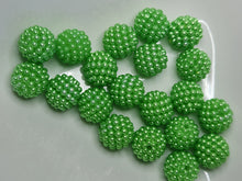 Load image into Gallery viewer, Green pearls pbgb54