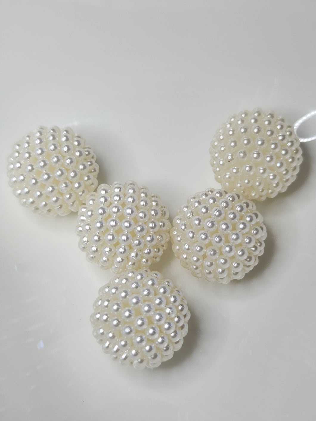 White pearls pbgb55