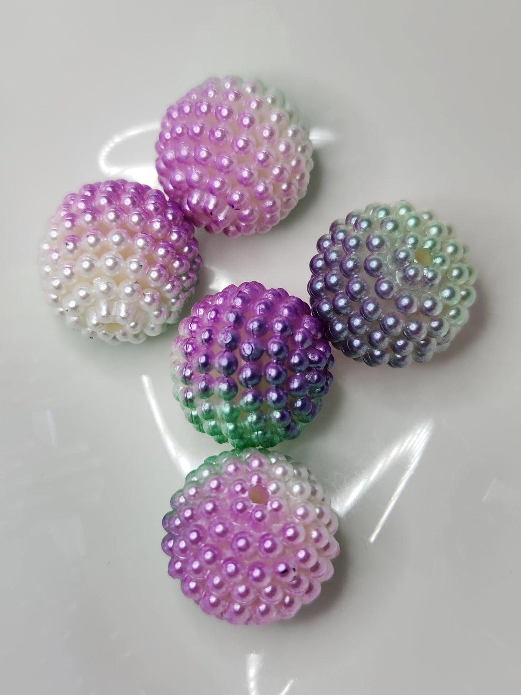 Purple/green/white pearls pbgb65