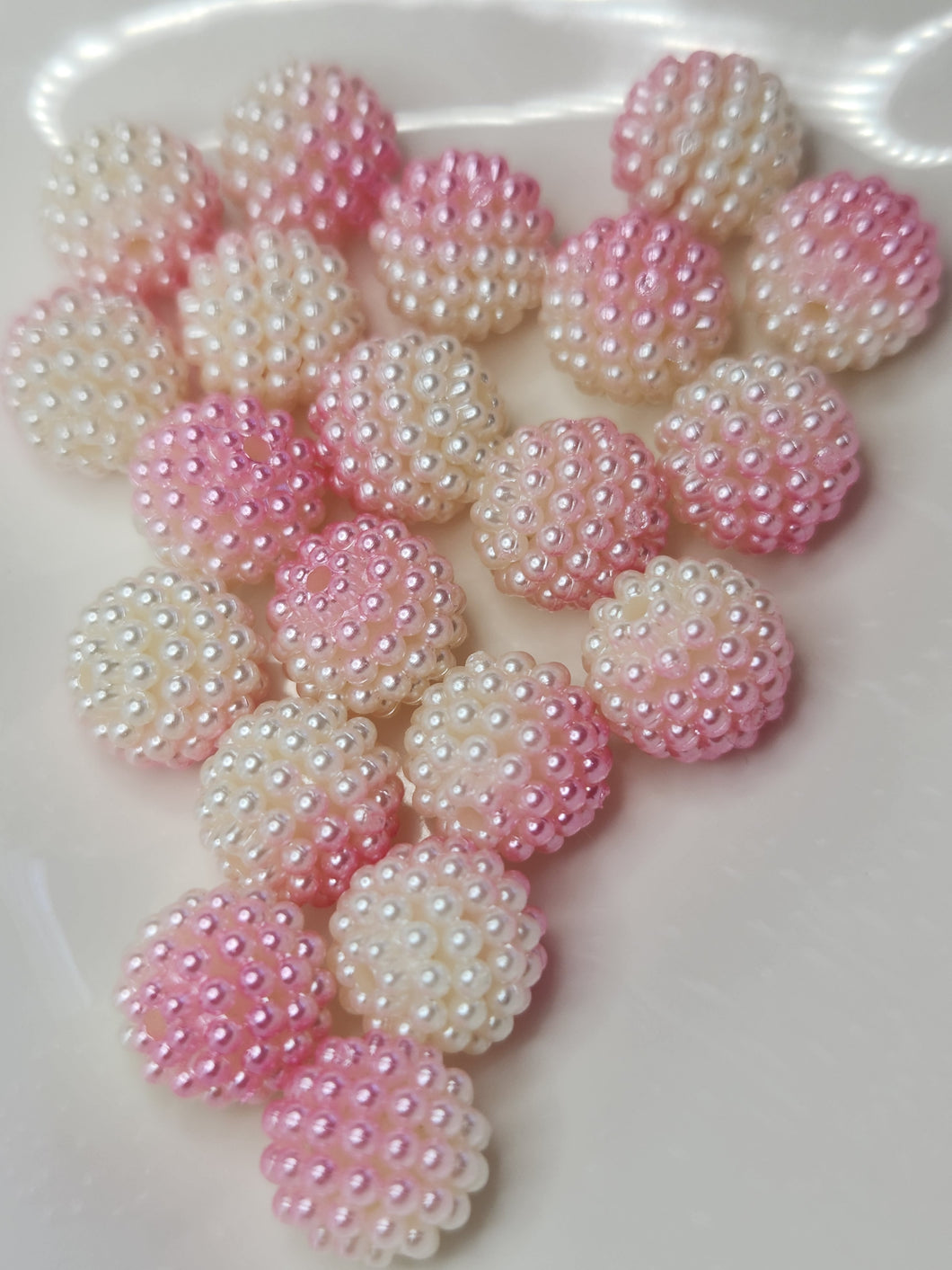 Pink/white pearls pbgb70