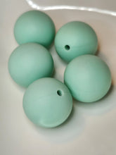 Load image into Gallery viewer, Seafoam green sbgb65