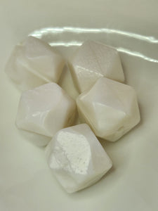 Metallic white sbgb88