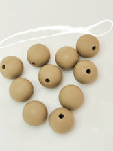 Load image into Gallery viewer, Granola tan sbgb98