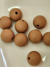 Load image into Gallery viewer, Hazelnut tan sbgb100