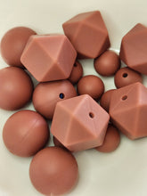 Load image into Gallery viewer, Mahogany tan sbgb104