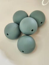 Load image into Gallery viewer, Pebble Gray sbgb115