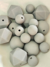 Load image into Gallery viewer, Foggy Gray sbgb119
