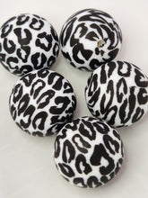 Load image into Gallery viewer, Animal print 3 psbg78