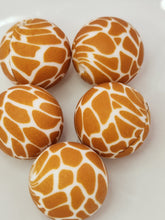 Load image into Gallery viewer, Animal print 10 psbg85