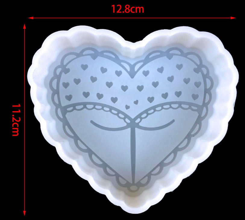 Butt cheek heart 2795